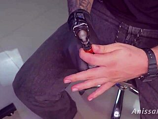 sexy big ass latina anissamiller fucks tattoo artist for payment