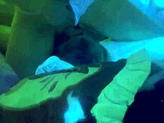 nikki lixxx drowned his face in her squirting wet shaved pussy