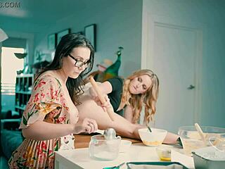 Charlie Forde teases Chasey Devil relentlessly before licking her pussy in muffin diving frenzy