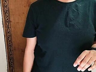 Desi Schoolgirl's First Time Hotel Fuck with Boyfriend's Big Cock Creampie