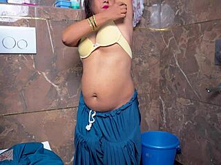 Chachi spots bhatija's throbbing dick, rides it with her massive ass