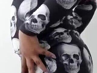 Under Skirt No Panties POV Fetish Voyeur Milf Masturbation!