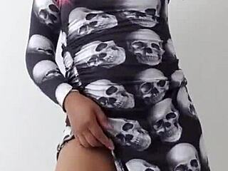 Under Skirt No Panties POV Fetish Voyeur Milf Masturbation!