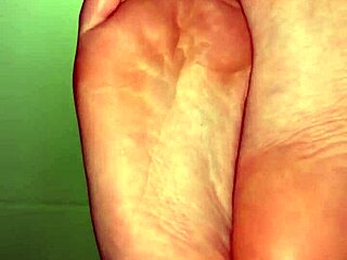 white girl flashes socks and toes for quick cash fetish!