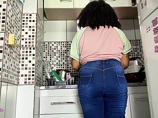 jeans hide curvy girl's secret dishwashing release