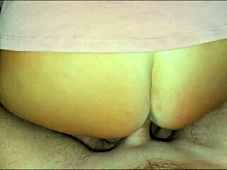 barefoot tanned milf mommy in miniskirt seals foot fetish deal fingering her sexy ass homemade taboo