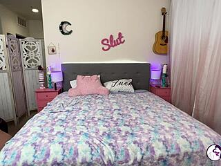 thick curvy redhead mary craves cuckold fun