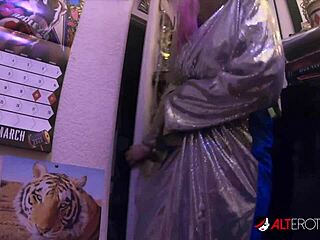 whoa, quarantine fun? tattooed leya falcon squirts big tits solo with toys!