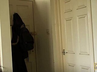 i luv insertin that maledom cock as busty brooklyn blue