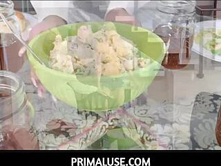 family dinner turns freeuse orgy for kylie kenna and rion