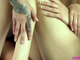 Chloe Temple and Lily Larimar Dump Boyfriends for Scissoring Ecstasy!