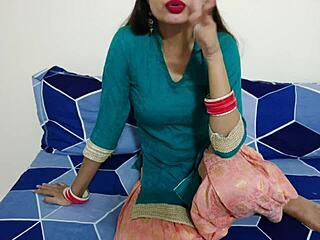 Hot Milf Bhabhi Begs Innocent Devar for Hardcore Anal Pussy Fuck Roleplay!