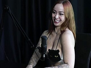 thaisa redvelvet gets fingered to multiple orgasms licks feet in girls threesome