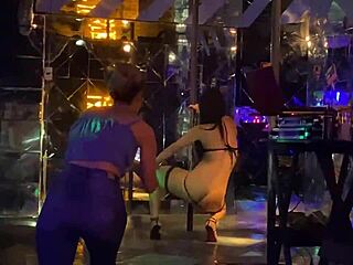 Karen Oliver and Bartira Luz heat up live lesbo sex show with orgasms.