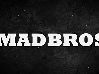 french skinny teen begs older boyfriend pound pussy missionary bed