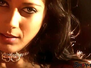 i love this model taking double penetration while clothes rip in vintage heat.