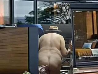 Zea812 Updates Crossdressing Barefoot Trans Fun from May 2025