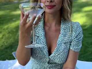 come date with me latina big tits curvy ass licking fun 😘🍑