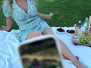 come date with me latina big tits curvy ass licking fun 😘🍑