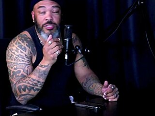 Humiliate Tiny Dick Or Suck It Off!