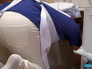 broken arm dude still rails nurse's puffy tits and tight pussy