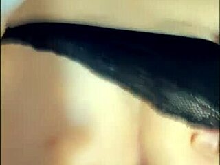 me vengo dentro del coño apretado de esta sexy teen universitaria de 18 con orgasmos hardcore