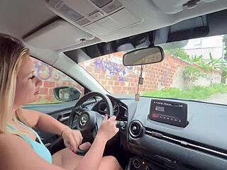 milf de grandes tetas convence para follarla rico antes viaje dilan clavijo