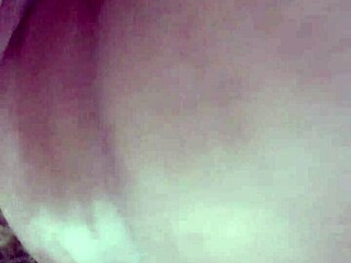 Queen Chubby5 Fingers Herself to Shaking Orgasm Every Time