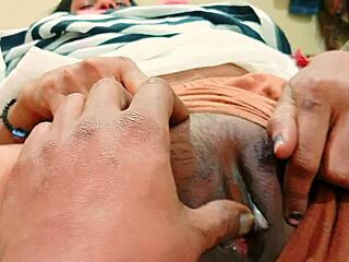 watch this indian aunty get her ass fucked hard monster cock anal creampie 😈💦