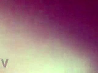 Hot Novinha Gives Tasty Asshole!