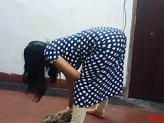 Bengali Mature College Girl's Emotional House Owner Sex