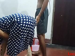Bengali Mature College Girl's Emotional House Owner Sex
