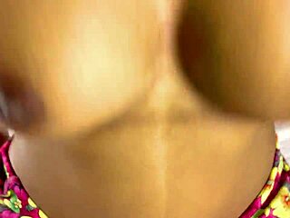 oh wow check out this indian desi virgin pussy up close before hardcore fucking