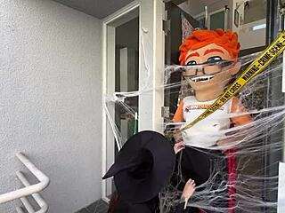 Chloe Foxxe bounces her athletic trimmed pussy on my monster cock broomstick for Halloween cumshot 🎃🍆💦