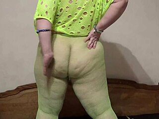 Chubby bbw in pantyhose toys big ass on bed