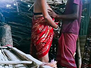 Bhabhi sneaks away for outdoor passion with lover then intense doggystyle finish by localsex31