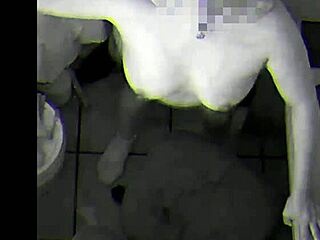 fui a la entrevista y encontre verga... termine empinada chupando y llena de leche caliente??