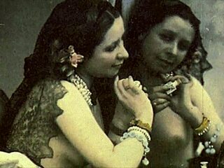 vintage lesbians munch hairy beavers forever