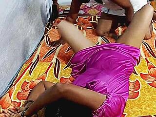 desihotcouple indian wife feels homemade licking ecstasy