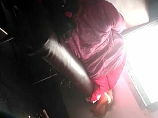 i couldn't resist staring at telugu aunty's huge fat ass on train