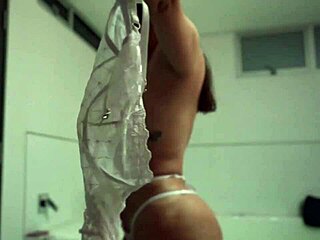 damn sensual bbw in lingerie fingers pussy wildly at motel!!