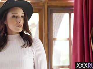 small black teen massages hot milf's perfect big ass sensually