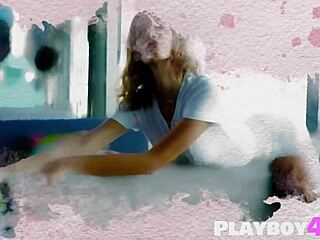 i cant stop posin my big bubble ass petite latina milf body for playboy calypso muse striptease