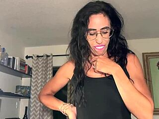 i'm candice and i cum fuck my stepson so good oops tight pussy squeeze