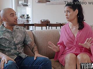 Big boobs Filipina wedding planner rides Asian client's monster cock doggystyle with fiance