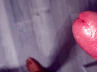 i couldn't hold back during that intense amateur tattooed handjob