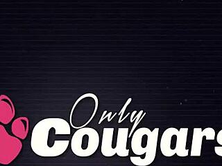 Sexy Lili Vanilli Dildo Fucks Shaved Pussy To Shaking Orgasm