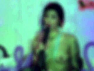 Emo latina teen slut humiliates herself playing rough with huge fetish balloons