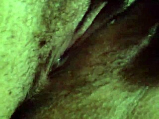 omg playing with my wet latina pussy 😍💦