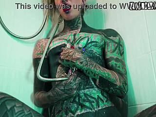 testing this new shower wand on my tattooed teen asshole watch me squirt and gape